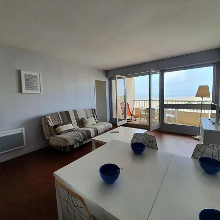 2 Pieces, 5 Couchages Balcon - - Fr-1-224c-262 * Saint-Jean-de-Monts