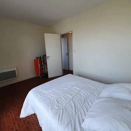 2 Pieces, 5 Couchages Balcon - - Fr-1-224c-262