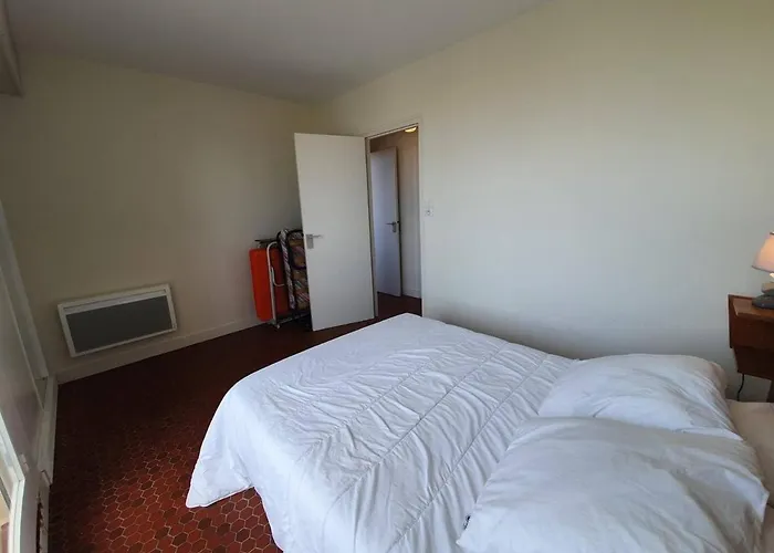 2 Pieces, 5 Couchages Balcon - - Fr-1-224c-262