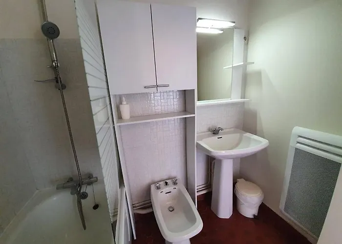 2 Pieces, 5 Couchages Balcon - - Fr-1-224c-262 *